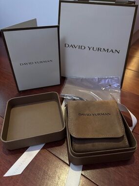 David Yurman Set includes box, jeweler polishing cloth, necklace bag & card